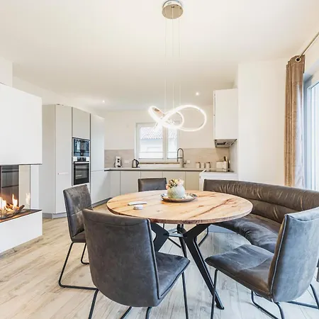 Holiday home Feriendomizil Mit Eigenem Steg In Traumhafter Lage