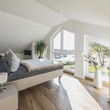 Feriendomizil Mit Eigenem Steg In Traumhafter Lage Krakow am See