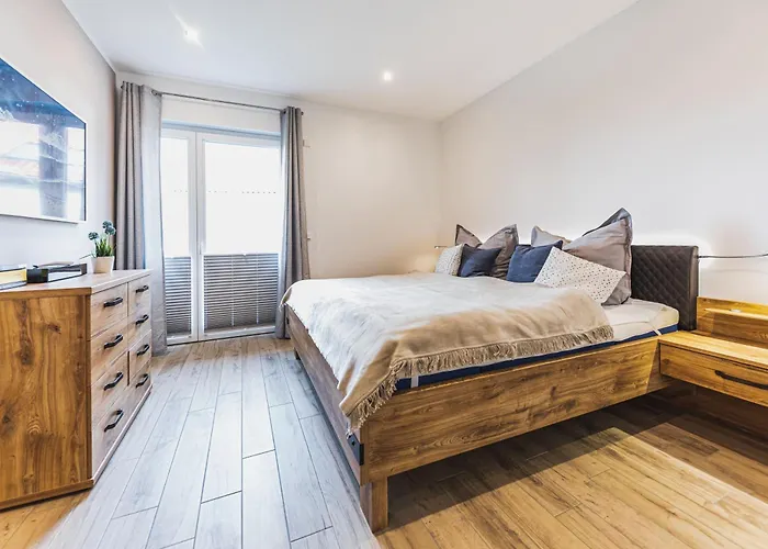 Feriendomizil Mit Eigenem Steg In Traumhafter Lage Ferienhaus *